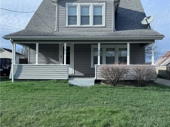 908 Rayon Dr, Parkersburg, WV 26101