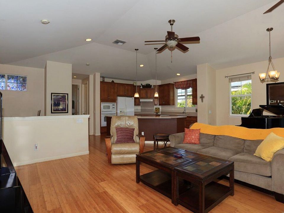 1st image of 69 Laukahi St