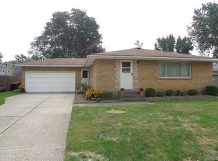 63 Castleton Pl, Tonawanda, NY 14150
