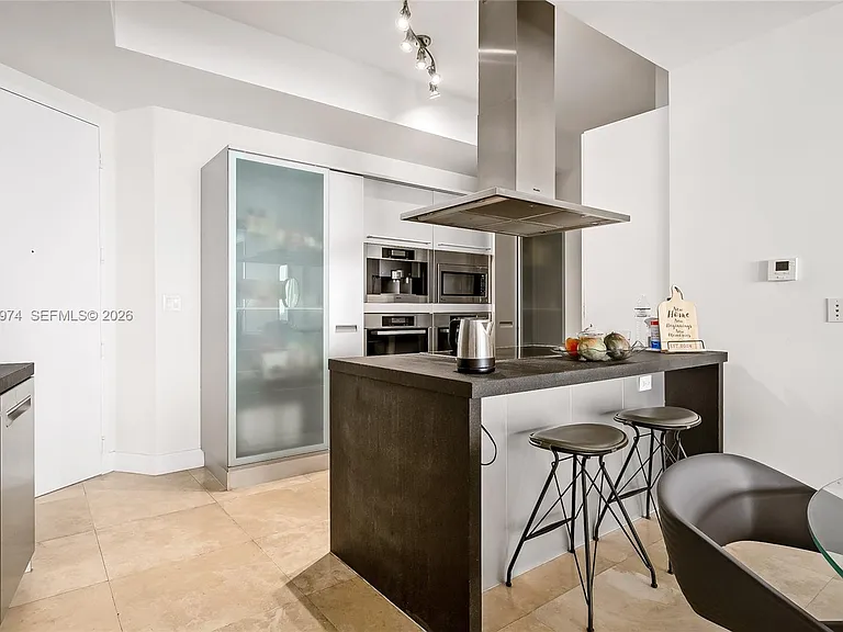 18201 Collins Ave #3408 — Photo 9