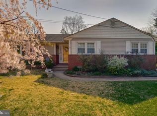 922 Rambling Dr, Baltimore, MD 21228