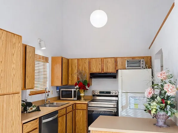 14329 79TH PL NE, Kirkland, WA 98034