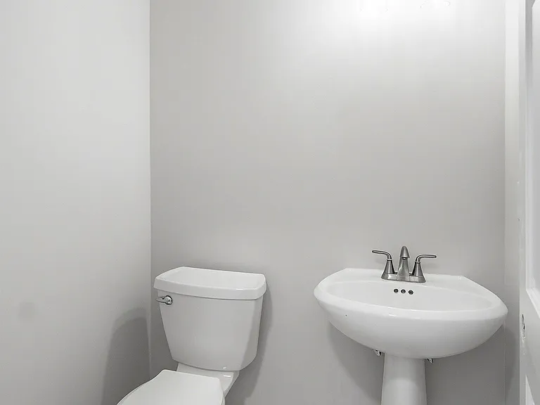205 Shearwater Ct W #32 — Photo 12