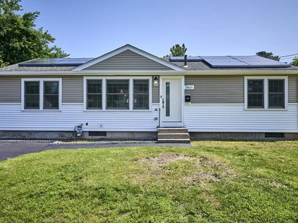 4 Starlight Ave, Chelmsford, MA 01824