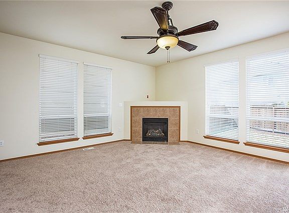 5th image of 11401 185th St E