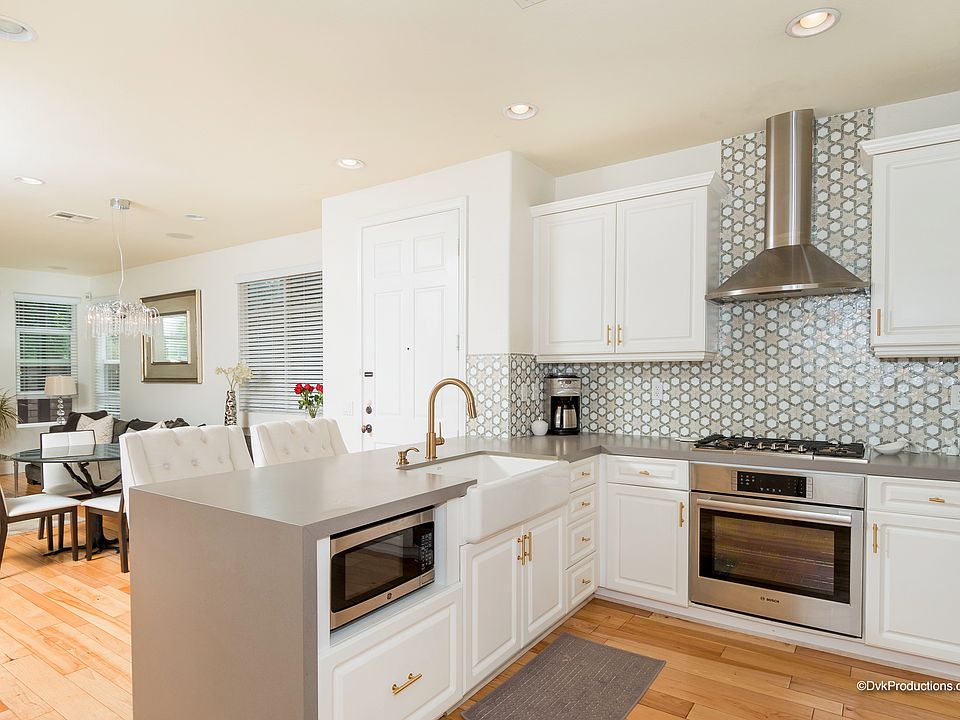 1st image of 257 Aventura Dr Unit 1