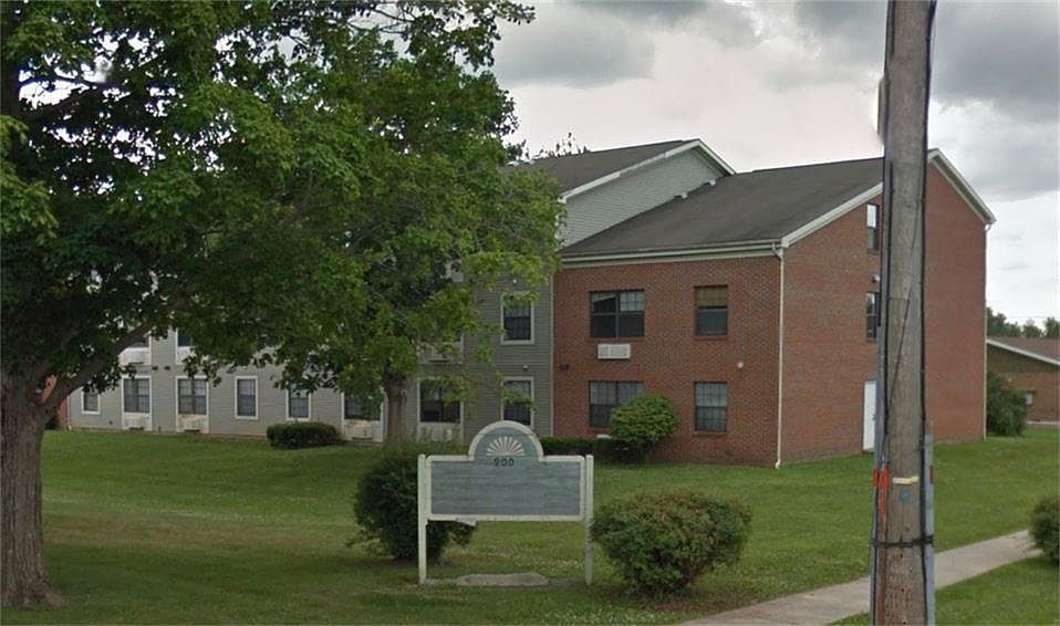 1st image of 900 Eulalia Ave