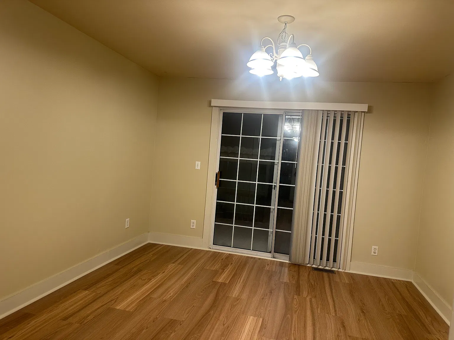 3 bed, 2178 sqft, $1,250 — Photo 3