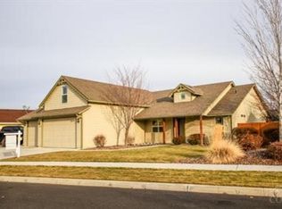 2938 NW 22nd St, Redmond, OR 97756
