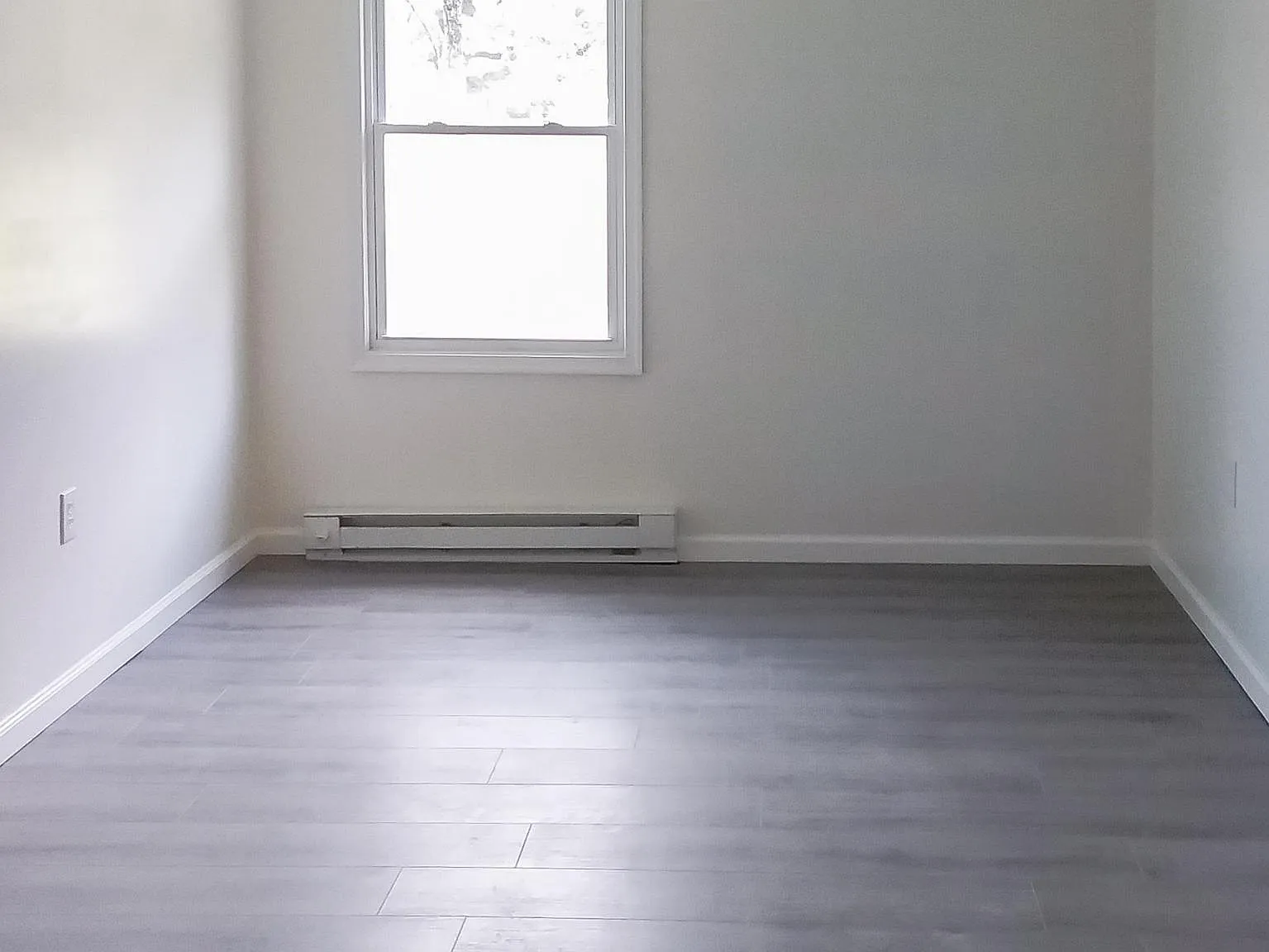 1 bed, 500 sqft, $1,295 — Photo 3