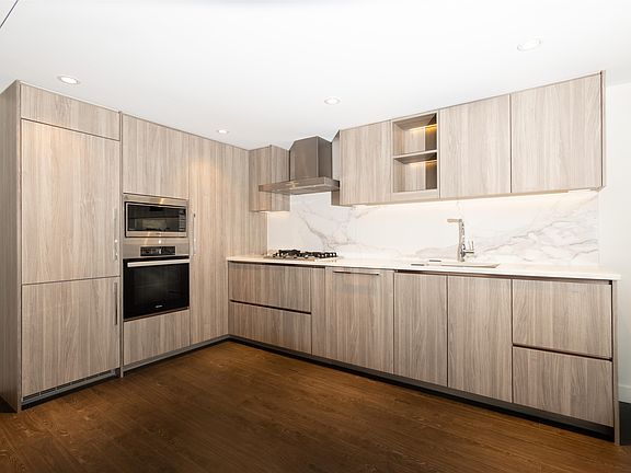 4th image of 8555 Capstan Way #605