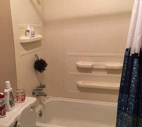 5th image of 212 S Grant St APT 4