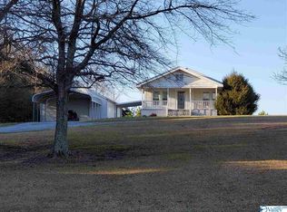 486 Steele Station Rd, Rainbow City, AL 35906