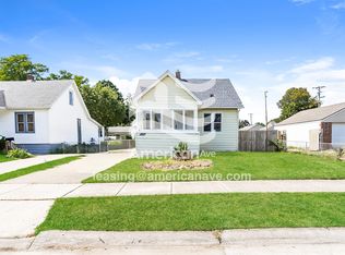26099 Oakland St, Roseville, MI