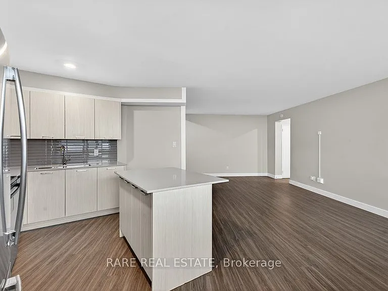 4340 Bloor St W #602 — Photo 8