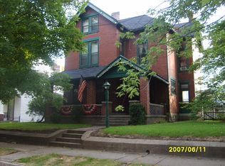 710 W 2nd St, Madison, IN 47250