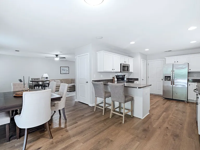 1002 Mearn Rd — Photo 12
