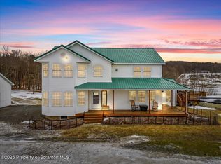 162 Churchill Lake Rd, Thompson, PA 18465