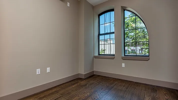 Rented by Nooklyn NYC LLC | media 29