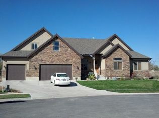 1844 W Crooked Sky Dr, Riverton, UT 84065