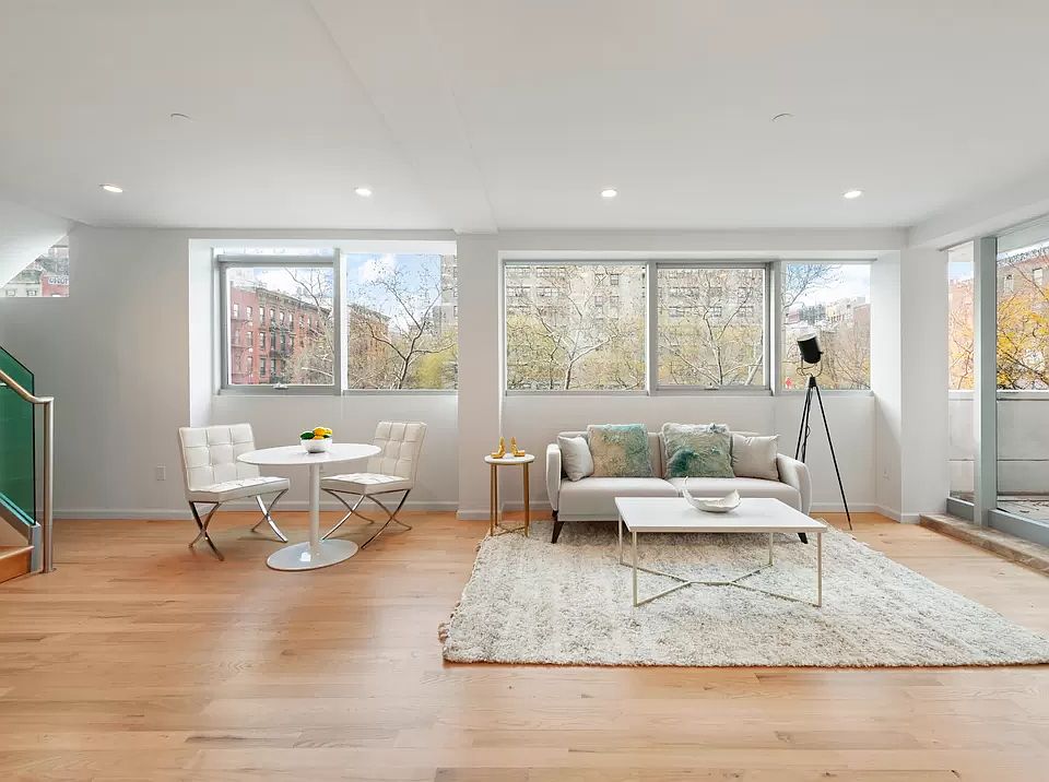 1st image of 42 Allen St #3/4A