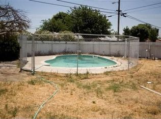 343 S Powers Ave, Manteca, CA 95336