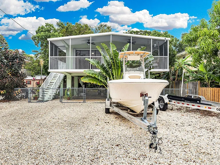 52 Bonefish Ave — Photo 1