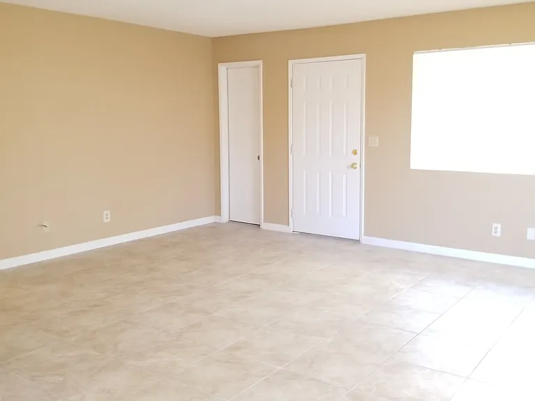 11091 Cholla Ave — Photo 19
