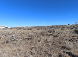 32 Mountain Dr, Christmas Valley, OR 97641