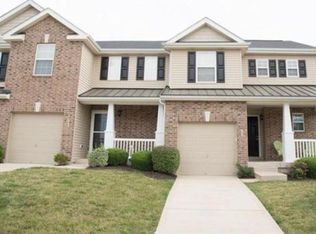 55 Country Village Ct, Lake Saint Louis, MO 63367