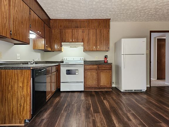 2nd image of 3650 Duane Ct APT C