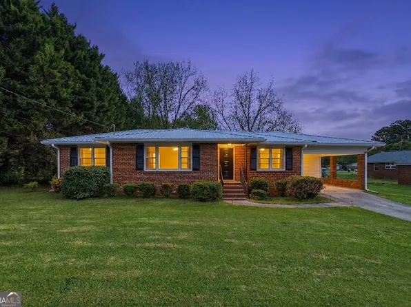 93 Carlton Ave, Union Point, GA 30669