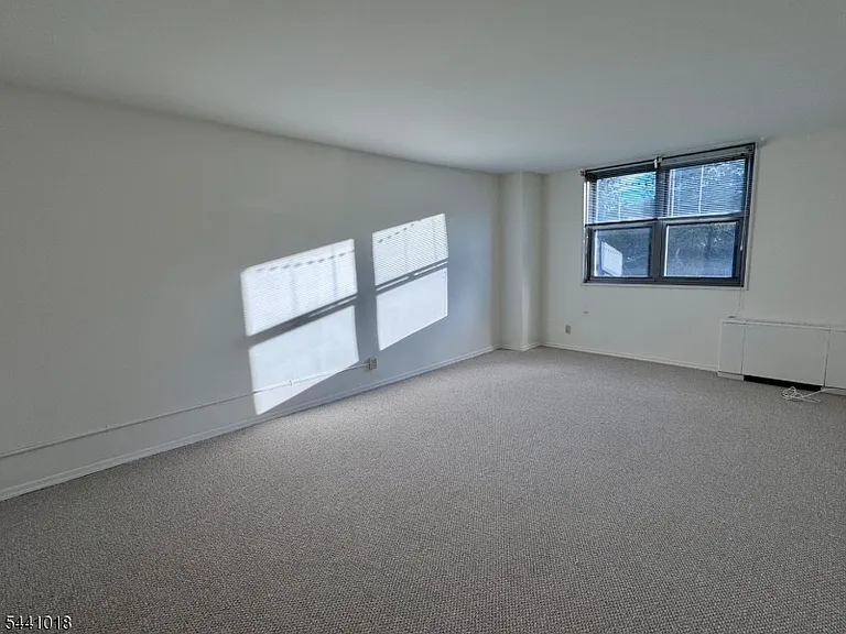 530 Valley Rd #3S — Photo 9