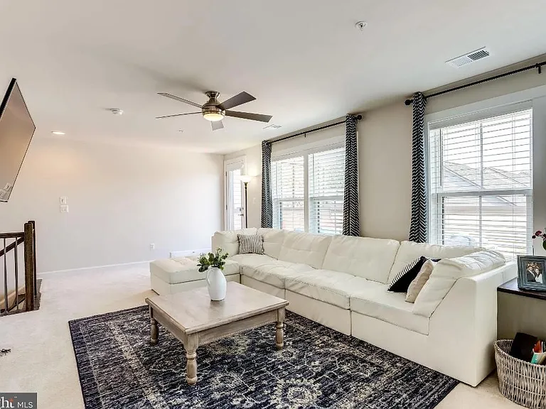 43394 Charitable St — Photo 37