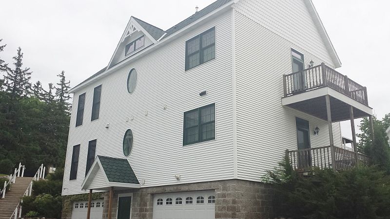 1st image of 276b Poets Cove ##16