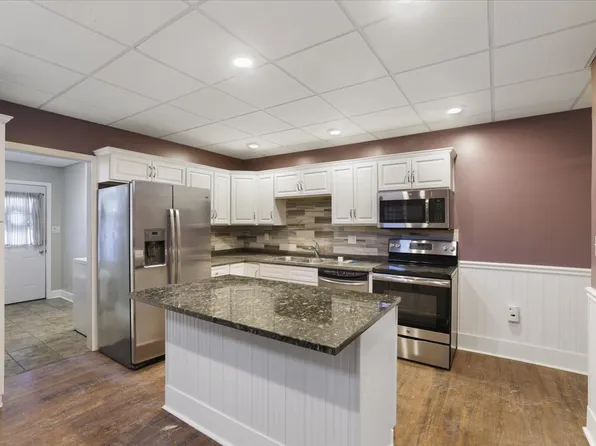 193 S 4th St, Lehighton, PA