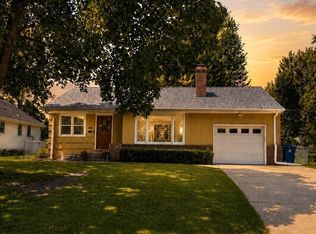302 Herman Ter, Hopkins, MN 55343