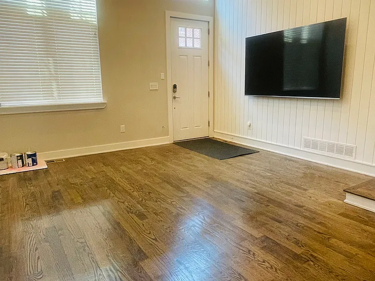 2419 Manton St — Photo 6