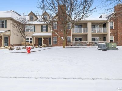 4127 Kirkway Ct #99, Howell, MI, 48843