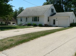 203 Center Street Pl, Norwalk, IA 50211