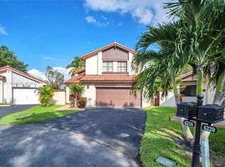 6216 NW 179th Ter, Hialeah, FL 33015