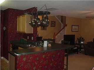 2nd image of 513 Beverly Dr
