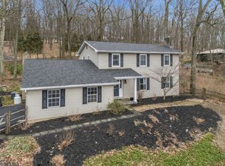 302 N Polktown Rd, Glen Gardner, NJ 08826