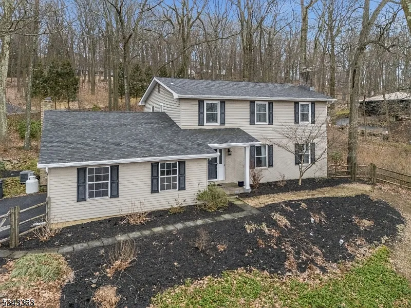 302 N Polktown Rd photo 1