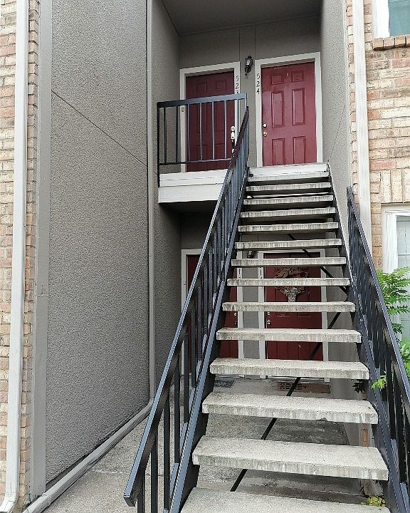 1st image of 1700 Amelia Ct APT 523