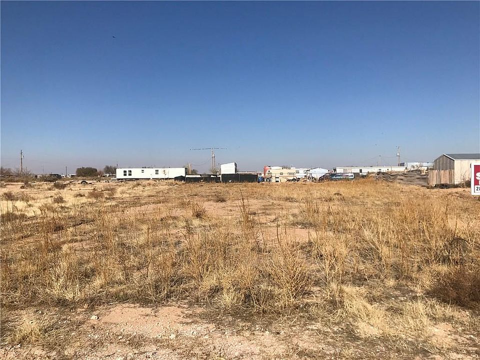 1st image of 15049 Colonia Campo Dr