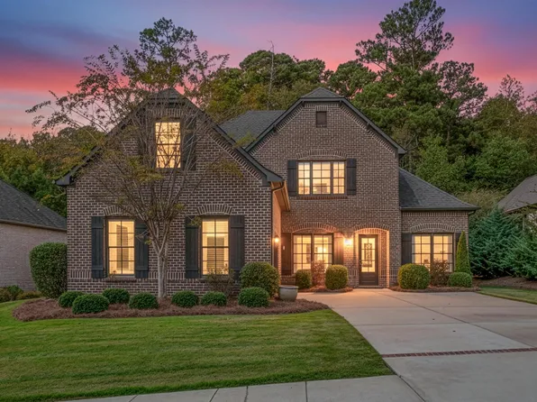 1029 Snowshill Cir, Birmingham, AL 35242