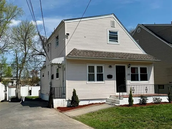 111 Church St, Lodi, NJ 07644