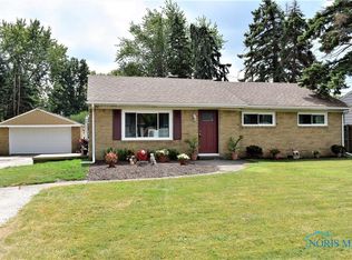 2810 Seaman Rd, Oregon, OH 43616