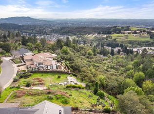 3957 Parker Hill Rd, Santa Rosa, CA 95404